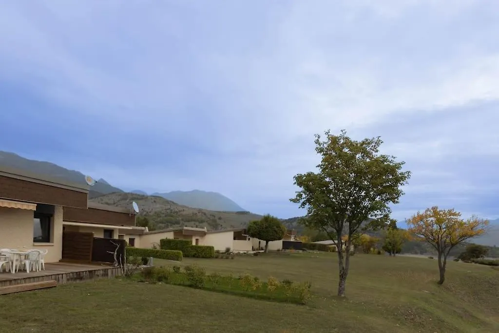 Pavillon Douillet Avec Vue Sur Lac Apartment Chorges 0*,  France