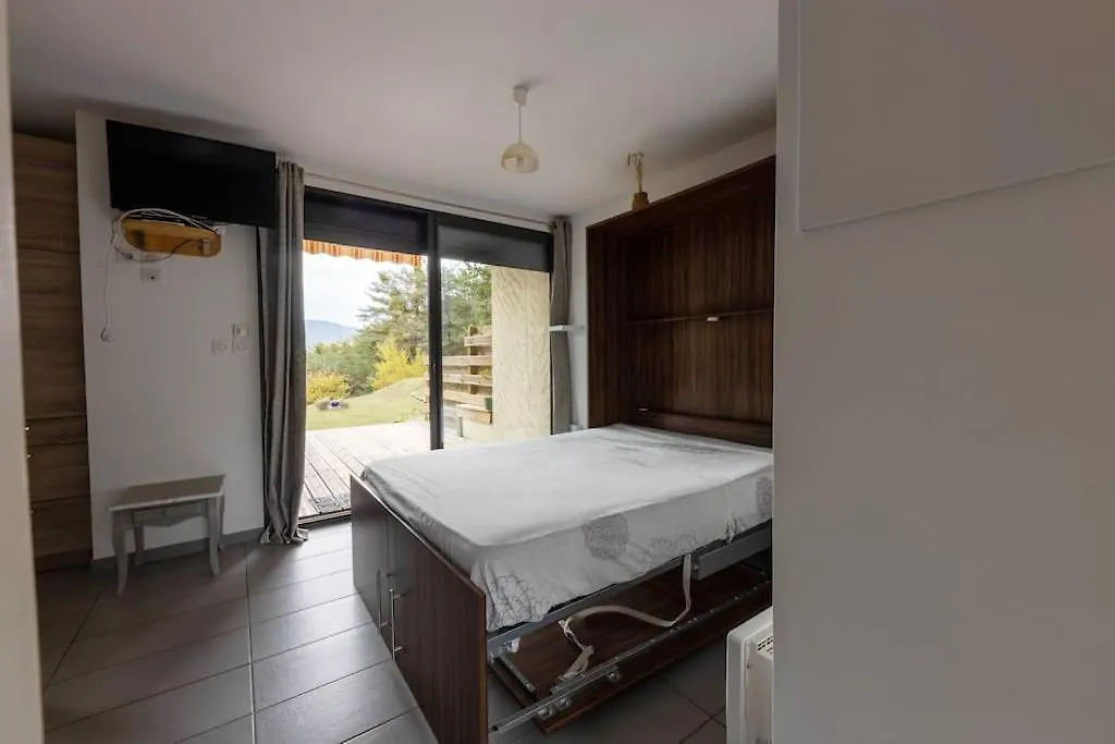 Pavillon Douillet Avec Vue Sur Lac Apartment Chorges France