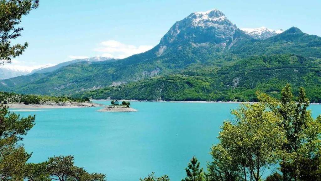 Pavillon Douillet Avec Vue Sur Lac Apartment Chorges 0*,