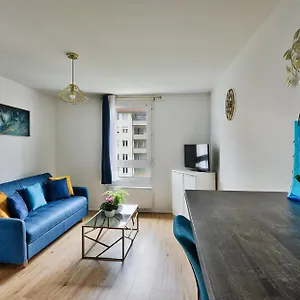 monplaisir-beau-studio-neuf-avec-parking-classement-2-toiles.hotels-rhonealpes.com/